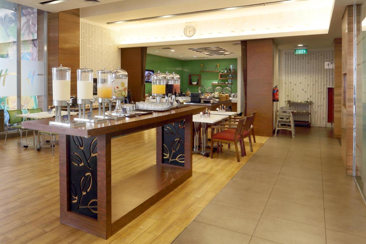 Holiday Inn Express Semarang Simpang Lima By Ihg Exteriör bild