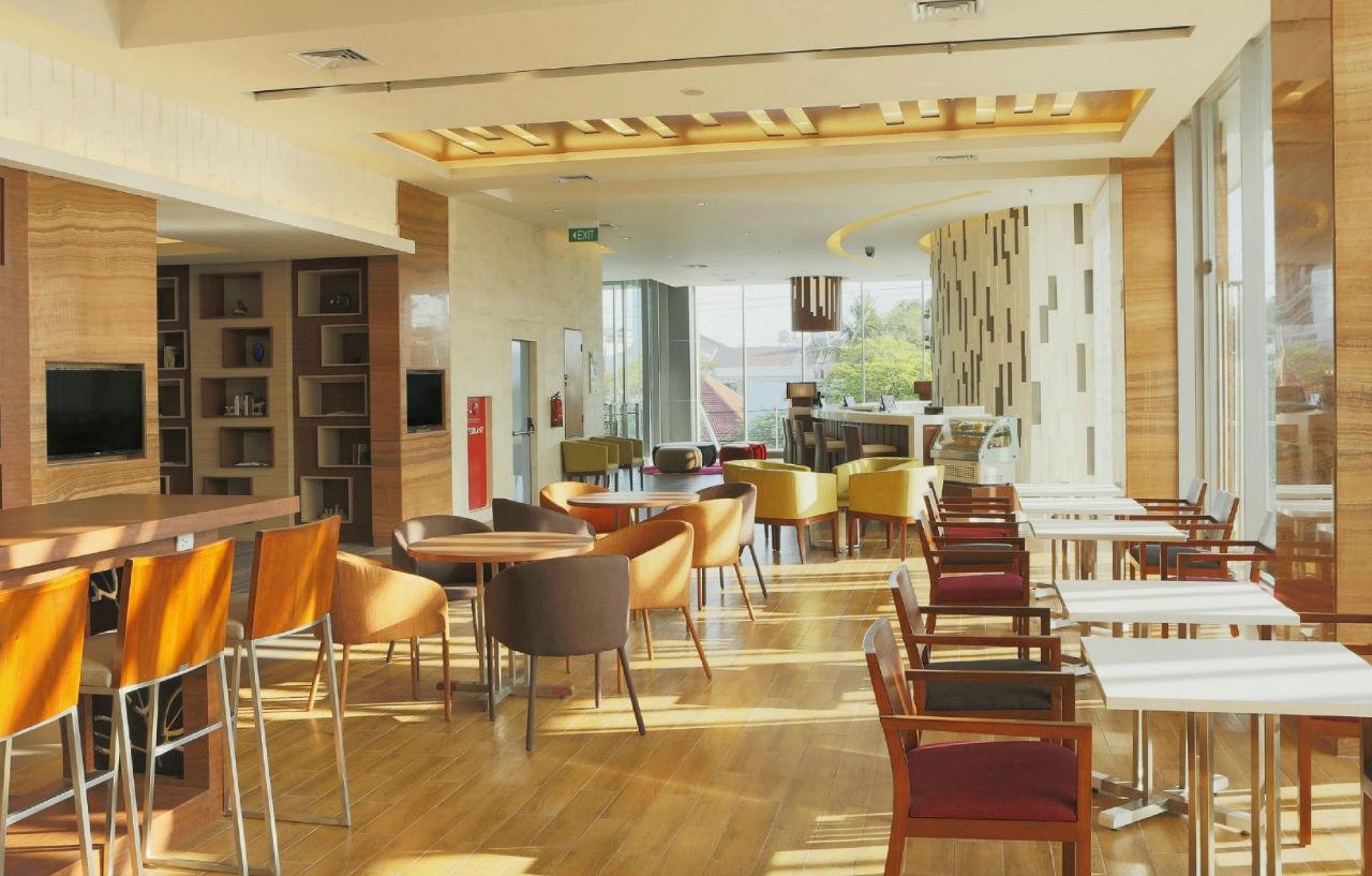 Holiday Inn Express Semarang Simpang Lima By Ihg Exteriör bild